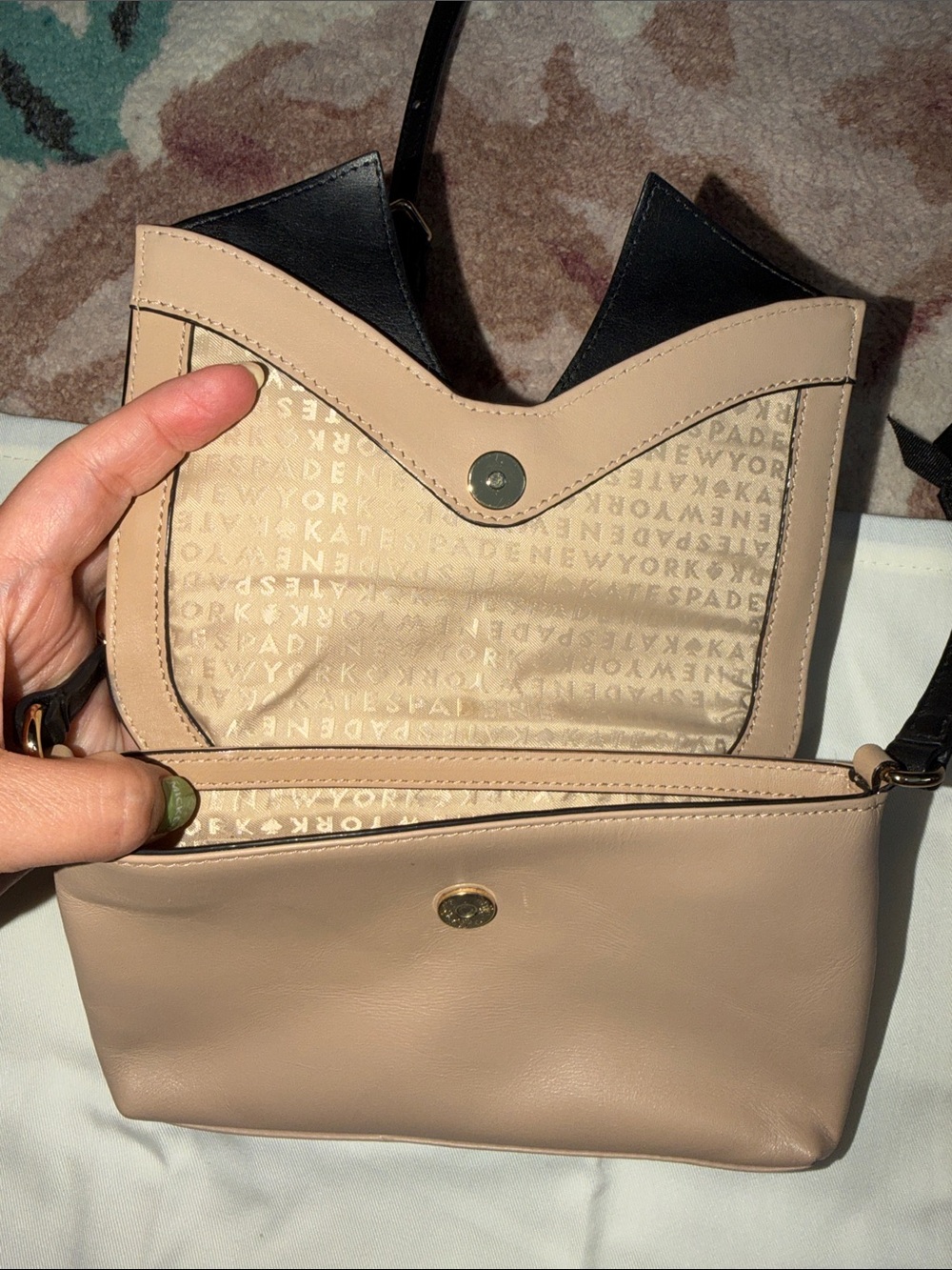 Kate Spade New York Hanover Street Aster Bow Crossbody - Picture 7 of 11